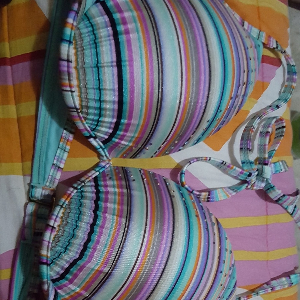 Swinwear top  push up (new)